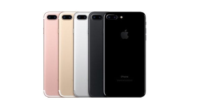 iPhone 7 Plus гордо показался на мировом рынке